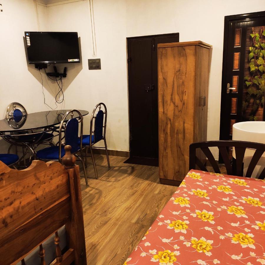 Munroe Inn Homestay Kollam Buitenkant foto